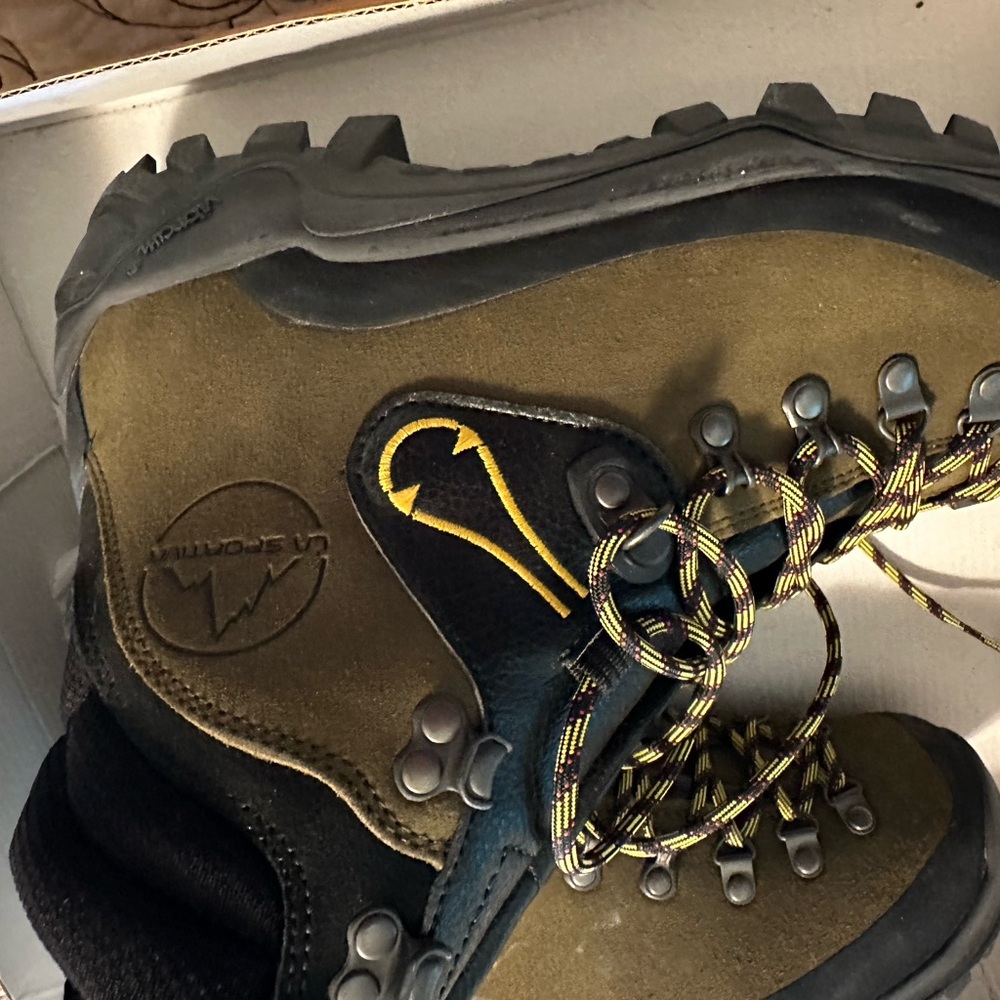 La Sportiva Karakoram Boots